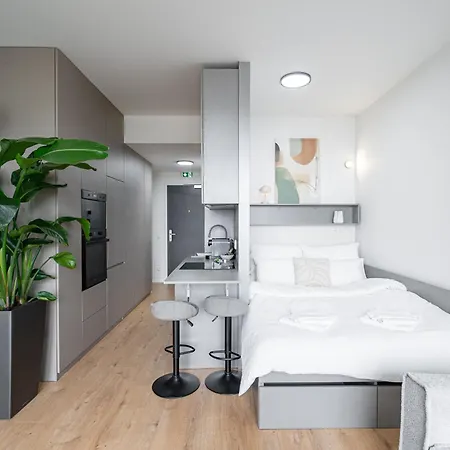 Work&living Studio-pristavna1 * ברטיסלאבה