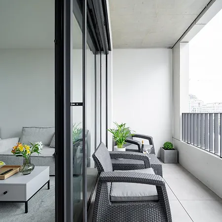 Lejlighed Work&living Studio-pristavna1 *